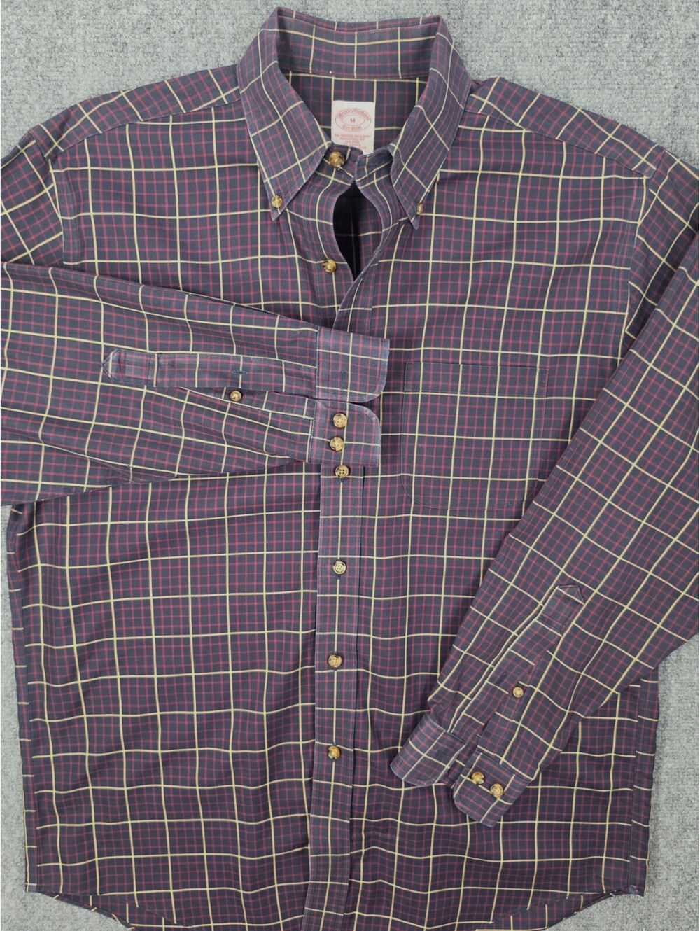 Brooks Brothers 1818 Men's Medium Plaid Button Down Shirt Navy Red Traditional